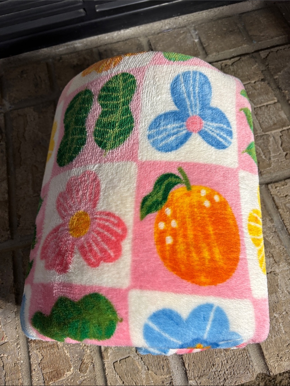The Big One Kids Floral Fruit Bright Plush Throw Blanket 5ftx6ft Retro GIFT NEW